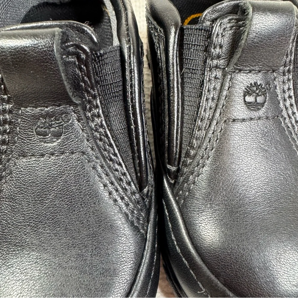 Timberland Black Dress Shoes Classic Slip-On, Baby size 6